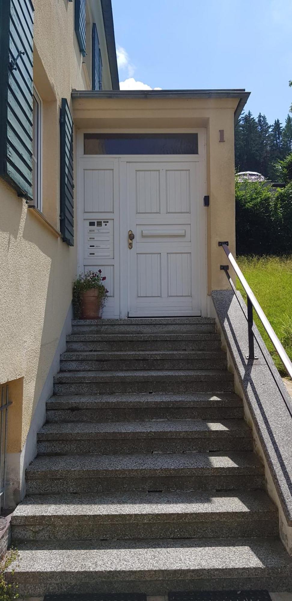 Villa Goldbrunnen Ferienwohnung 3 บัดเอลสเตอร์ ภายนอก รูปภาพ
