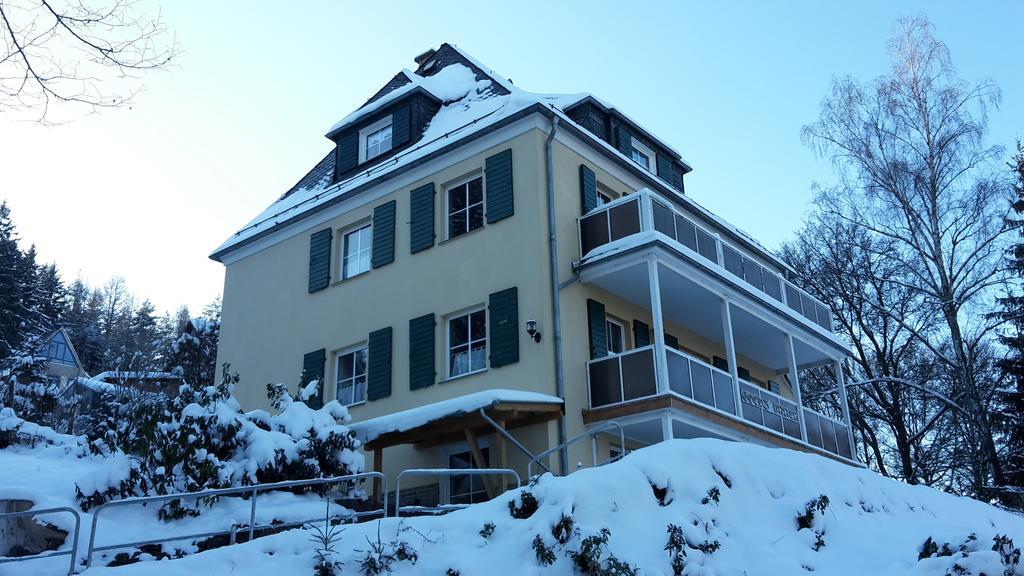 Villa Goldbrunnen Ferienwohnung 3 บัดเอลสเตอร์ ภายนอก รูปภาพ