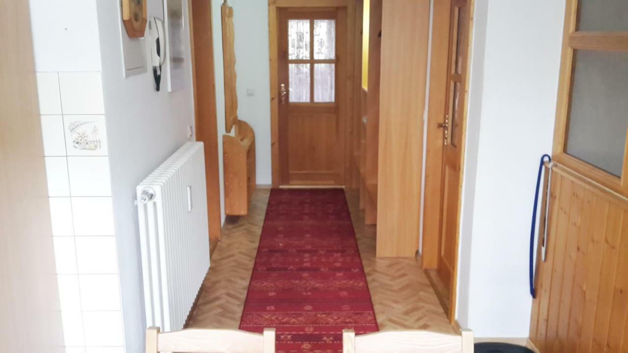 Villa Goldbrunnen Ferienwohnung 3 บัดเอลสเตอร์ ภายนอก รูปภาพ
