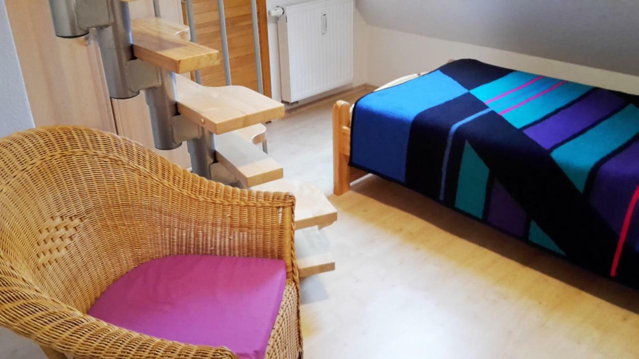 Villa Goldbrunnen Ferienwohnung 3 บัดเอลสเตอร์ ภายนอก รูปภาพ